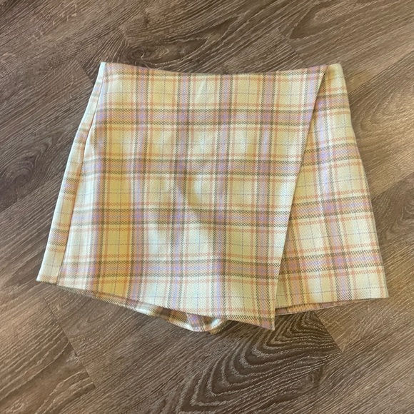 Revolve x Song of Style Plaid Skort - Picture 2 of 4